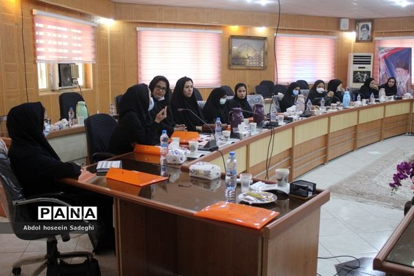 جلسه همه گروه‌های آموزشی درس تربیت‌بدنی آموزش و پرورش استان بوشهر