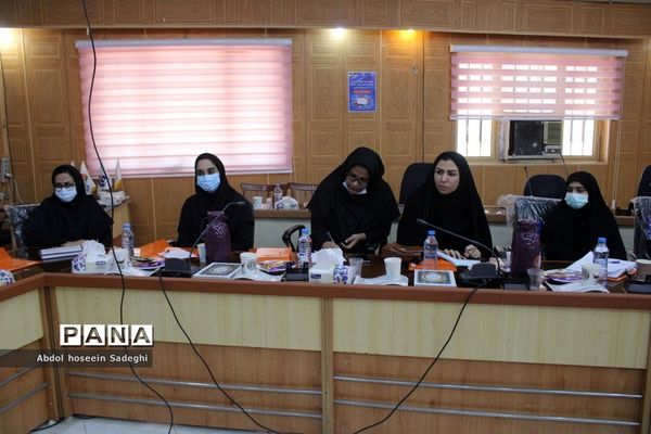 جلسه همه گروه‌های آموزشی درس تربیت‌بدنی آموزش و پرورش استان بوشهر