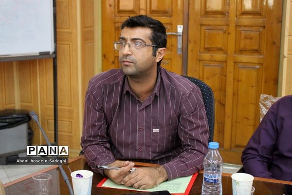 جلسه همه گروه‌های آموزشی درس تربیت‌بدنی آموزش و پرورش استان بوشهر