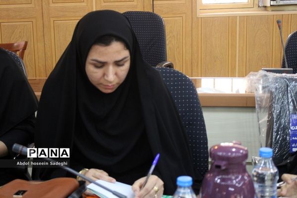 جلسه همه گروه‌های آموزشی درس تربیت‌بدنی آموزش و پرورش استان بوشهر