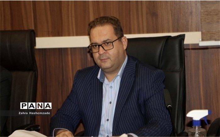 صدور تقدیرنامه الکترونیکی برای مؤلفین و نویسندگان کتاب و مقاله در ناحیه یک شهرری