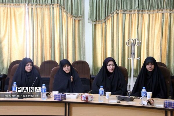 آیین تکریم و معارفه مدیرکل آموزش و پرورش استان سمنان