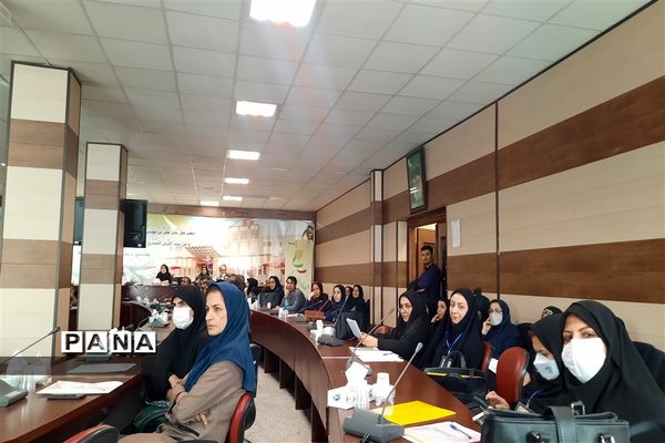 برگزاری جشنواره نوآوری در فرآیند آموزش و یادگیری