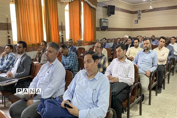 جلسه  سالانه کارشناسان قرآن، نماز و عترت در استان خوزستان