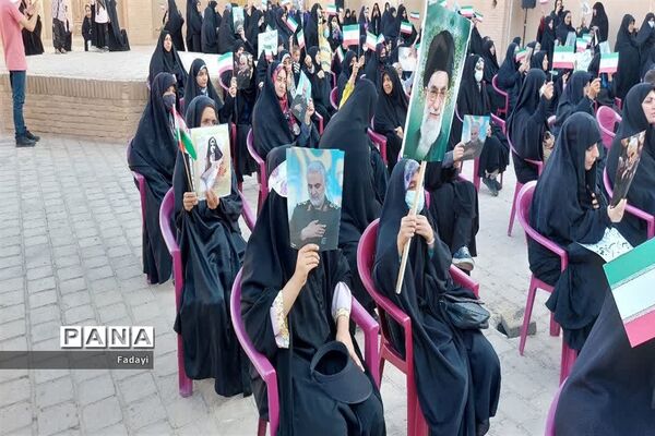 اجتماع حماسی بانوان مهدوی در اردستان