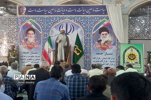 حضور مدافعان امنیت در نماز جمعه، کاشمر