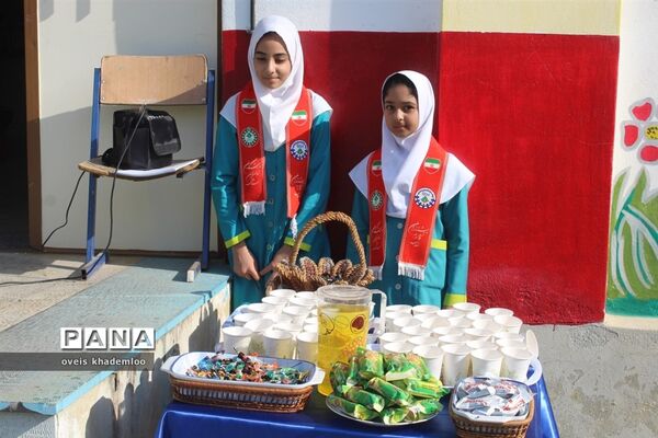 مراسم آغاز امامت امام زمان در دبستان شهیدان حجازی گلوگاه