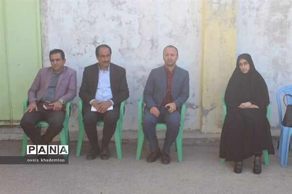 مراسم آغاز امامت امام زمان در دبستان شهیدان حجازی گلوگاه