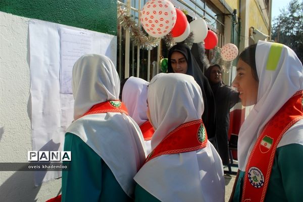 مراسم آغاز امامت امام زمان در دبستان شهیدان حجازی گلوگاه