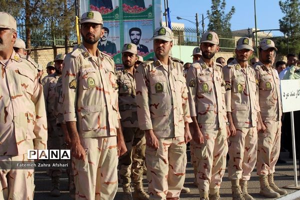 صبحگاه مشترک یگان‌های نمونه نیروهای مسلح استان سمنان