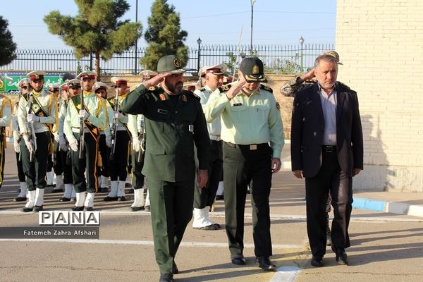 صبحگاه مشترک یگان‌های نمونه نیروهای مسلح استان سمنان