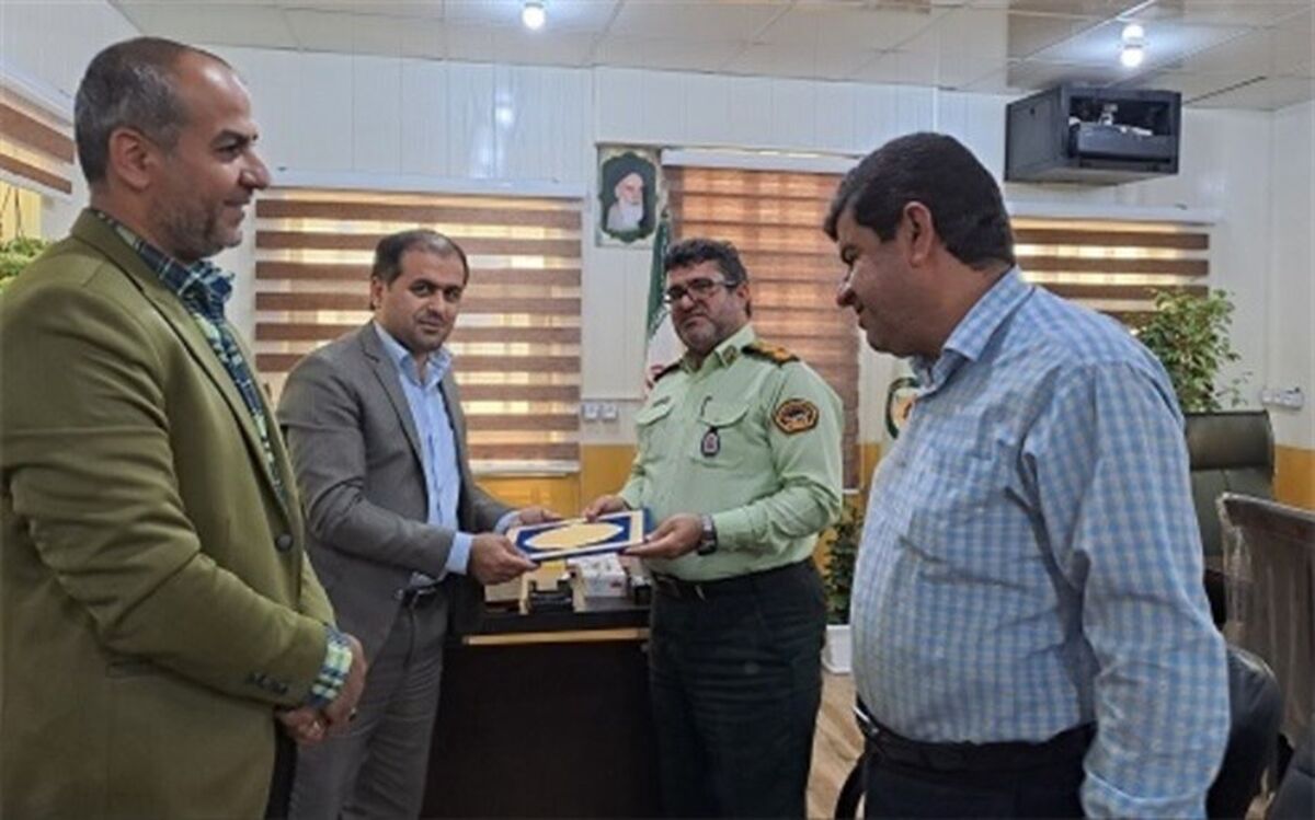 دیدار مدیر آموزش و پرورش شهرستان عسلویه با فرمانده نیروی انتظامی شهرستان
