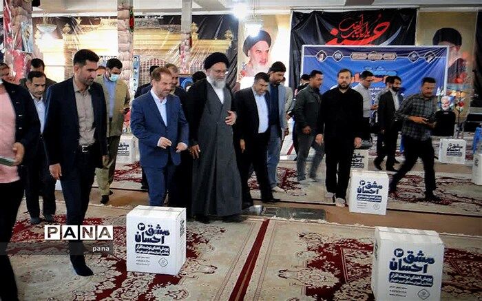 ۵ هزار و ۵۰۰ بسته نوشت‌افزار بین دانش‌آموزان مناطق کمتر برخوردار کهگیلویه و بویراحمد توزیع شد