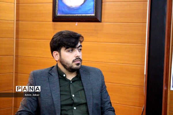 سلسله جلسات جهاد تبیین ویژه مربیان برتر سازمان دانش‌آموزی نواحی چهارگانه شیراز