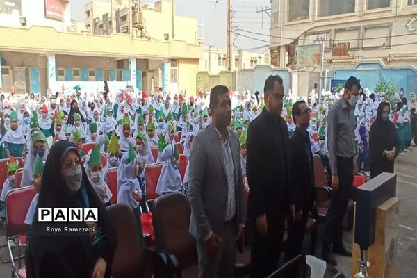 زنگ جشن عاطفه‌ها در مدرسه شمس یک ناحیه یک اهواز