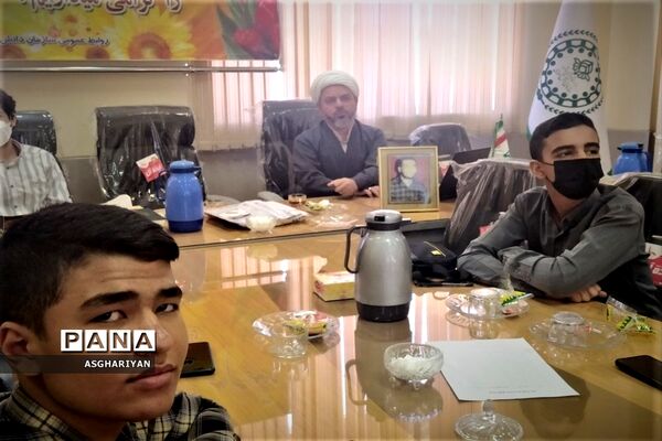 تجلیل از دانش‌آموز‌‌خبرنگاران عضو خبرگزاری پانا‌ استان اصفهان