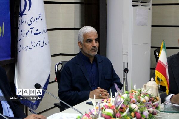 جلسه ستاد انتخابات شوراهای دانش‌آموزی مدارس استان بوشهر
