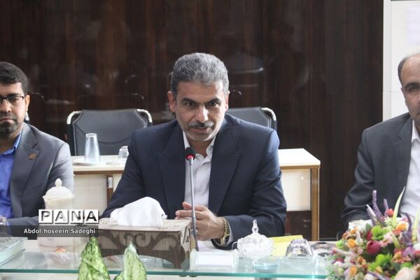 جلسه ستاد انتخابات شوراهای دانش‌آموزی مدارس استان بوشهر