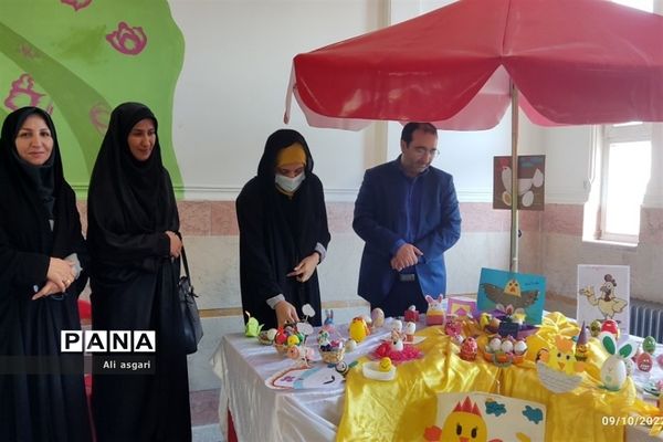 برگزاری روز جهانی تخم مرغ در دبستان مهر شهرستان شهریار
