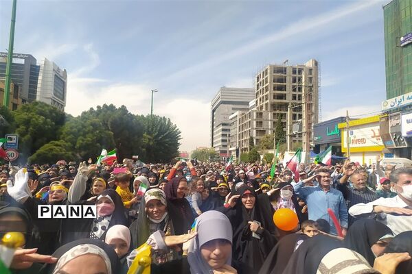 برگزاری جشن بزرگ میلاد پیامبر مهربانی حضرت محمد (ص) و امام صادق (ع) در البرز