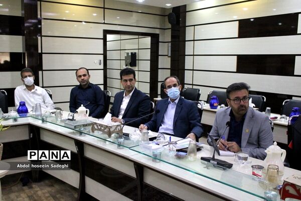 جلسه شورای معاونان اداره‌کل آموزش و پرورش استان بوشهر