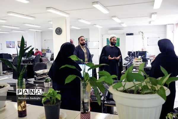 بازدید مشاور وزیر و دبیر ستاد همکاری‌های حوزه علمیه و آموزش و پرورش از خبرگزاری پانا
