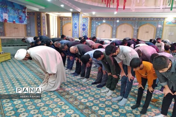 مراسم نواختن زنگ نمازدر پاکدشت