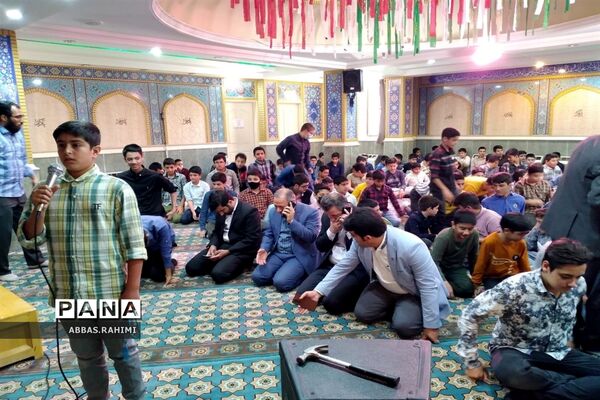 مراسم نواختن زنگ نمازدر پاکدشت