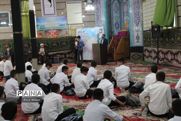 برگزاری طرح «نماز، نور چشم من» در ناحیه یک بهارستان
