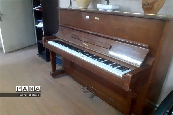 بازدید معاون پرورشی آموزش و پرورش منطقه 16 از کانون فرهنگی تربیتی بعثت