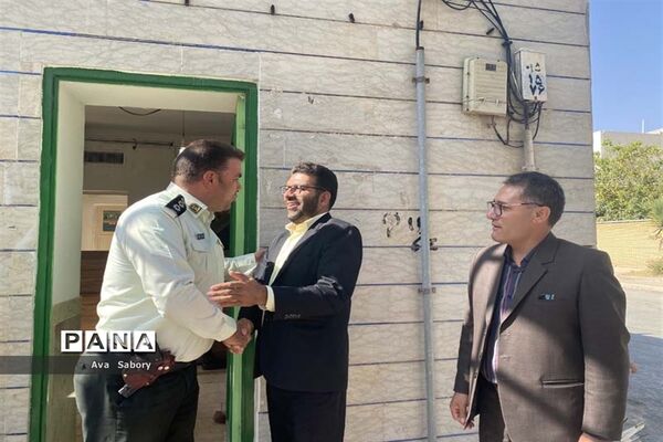تقدیر از مدافعان امنیت در آباده