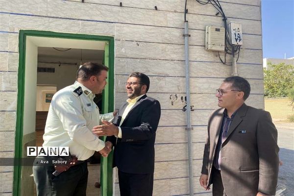 تقدیر از مدافعان امنیت در آباده