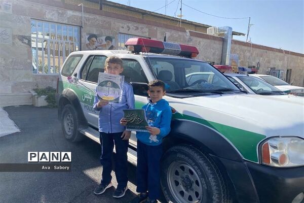 تقدیر از مدافعان امنیت در آباده
