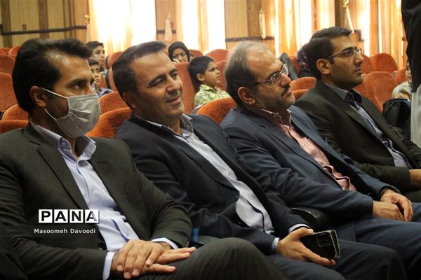 برگزاری داوری طرح سکوی ایران قوی در ناحیه ۳ شیراز