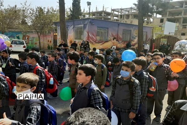 برگزاری جشن هفته ملی کودک در مدرسه هیات امنایی ملاصدرا شهرستان قدس