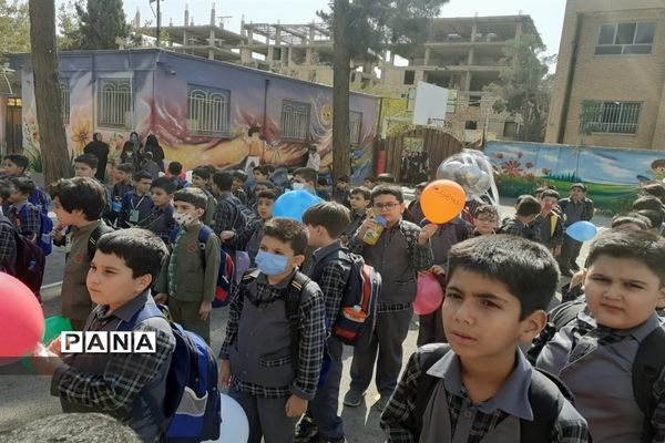 برگزاری جشن هفته ملی کودک در مدرسه هیات امنایی ملاصدرا شهرستان قدس