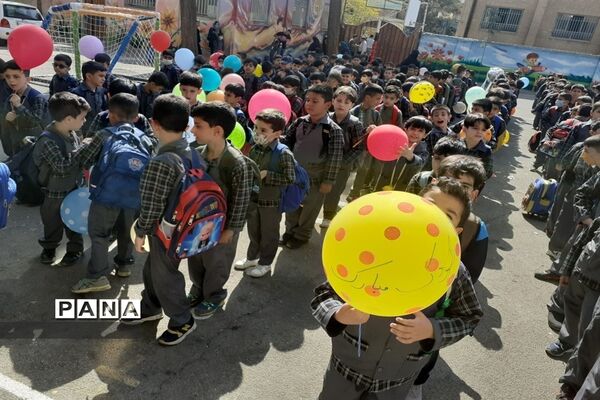 برگزاری جشن هفته ملی کودک در مدرسه هیات امنایی ملاصدرا شهرستان قدس