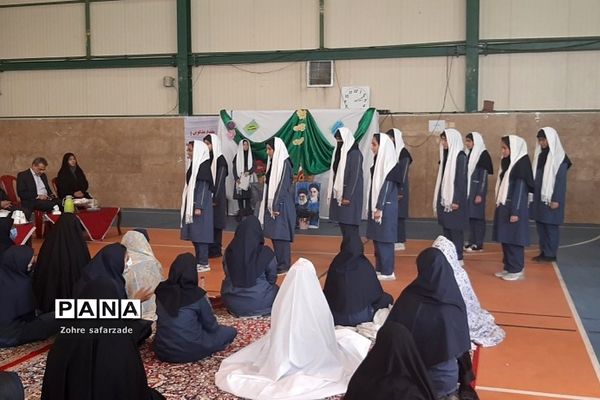 برگزاری مراسم طرح «نور چشم» در دبیرستان تربیت رودهن