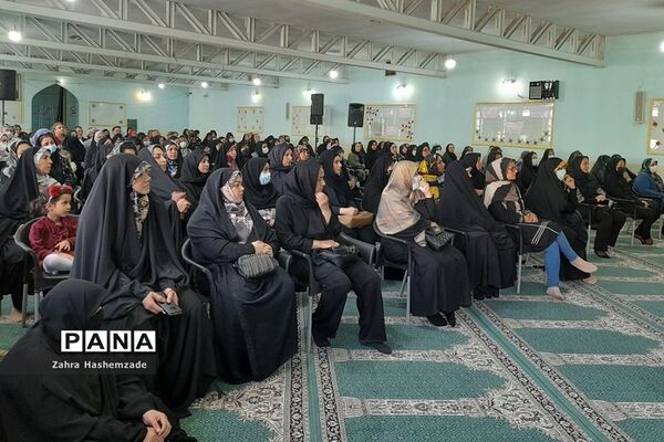 انتخابات انجمن اولیا و مربیان دبیرستان حجاب ناحیه یک شهرری
