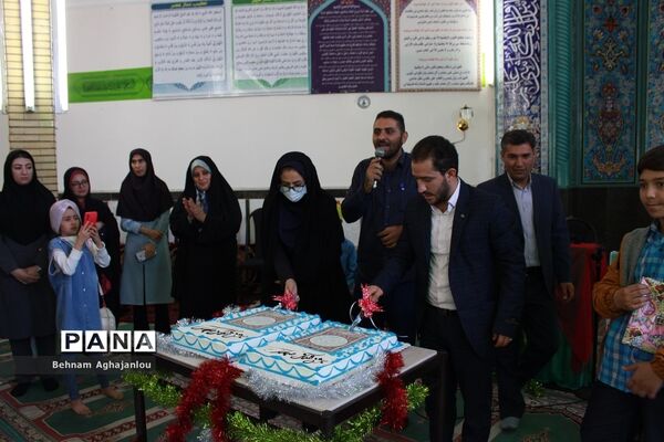 جشن آموزش قرآن مدرسه ابتدایی ادهمی ناحیه یک زنجان