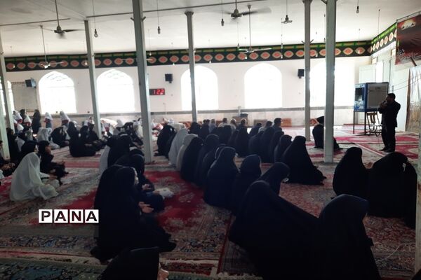 آیین برگزاری نماز جماعت دانش‌آموزی (طرح نور چشم) در ابرکوه