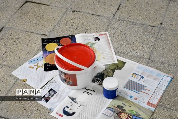 دانش‌آموزان بهنمیری برای نظافت مدرسه دست به کار شدند