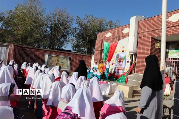 برگزاری آیین حافظ خوانی در مدارس آباده