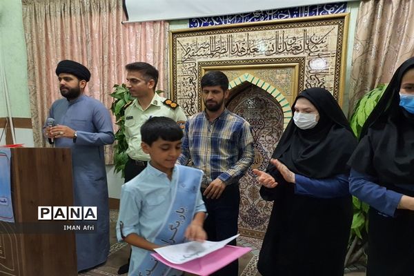 گرامیداشت هفته فراجا در دبیرستان آیت الله گلپایگانی ناحیه یک اهواز