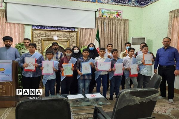 گرامیداشت هفته فراجا در دبیرستان آیت الله گلپایگانی ناحیه یک اهواز