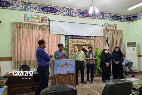 گرامیداشت هفته فراجا در دبیرستان آیت الله گلپایگانی ناحیه یک اهواز