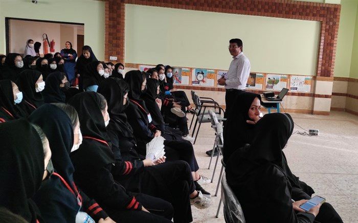 کارگاه آموزشی با موضوع تعریف احساس گناه  در دبیرستان پیامبر اعظم ملارد