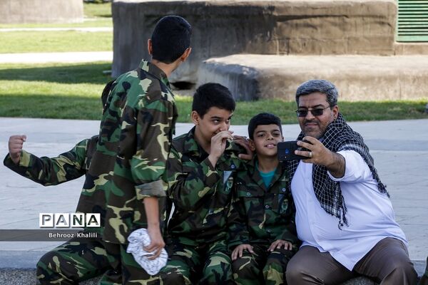 همایش قدردانی دانش آموزان از پلیس