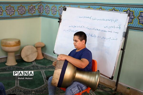 آموزش مرشدخوانی دانش‌آموزی