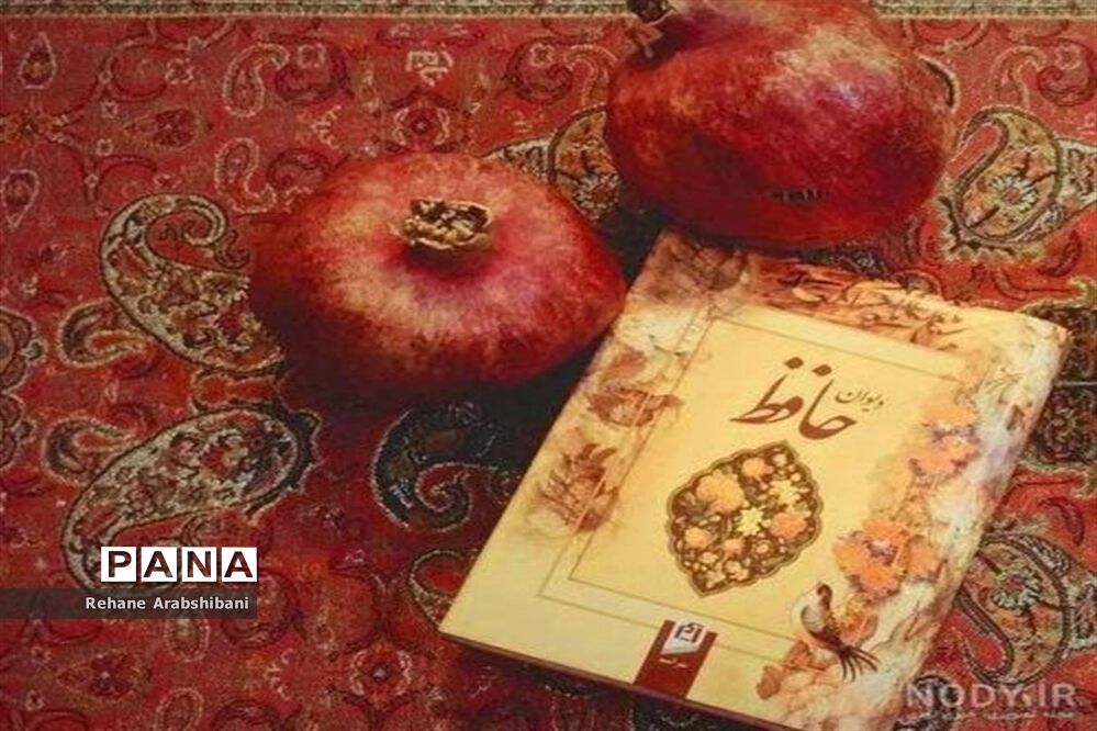 برگزاری نمایشگاه هفته وحدت در مدارس آباده
